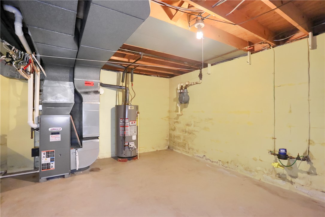 1211 Gale St