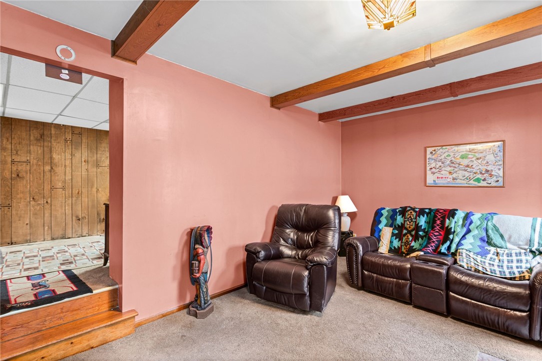 1445 Dutch Ridge Rd