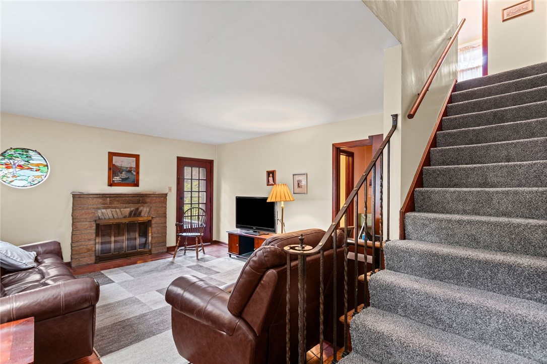 1445 Dutch Ridge Rd