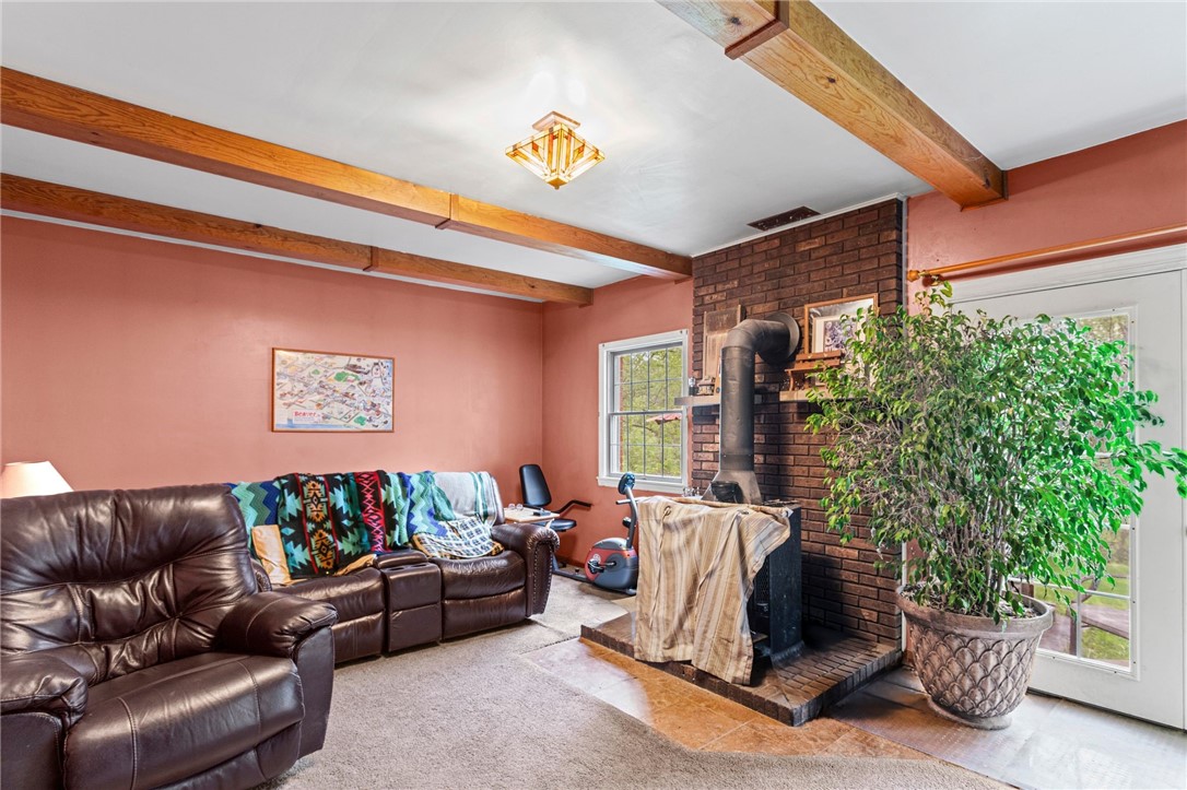 1445 Dutch Ridge Rd