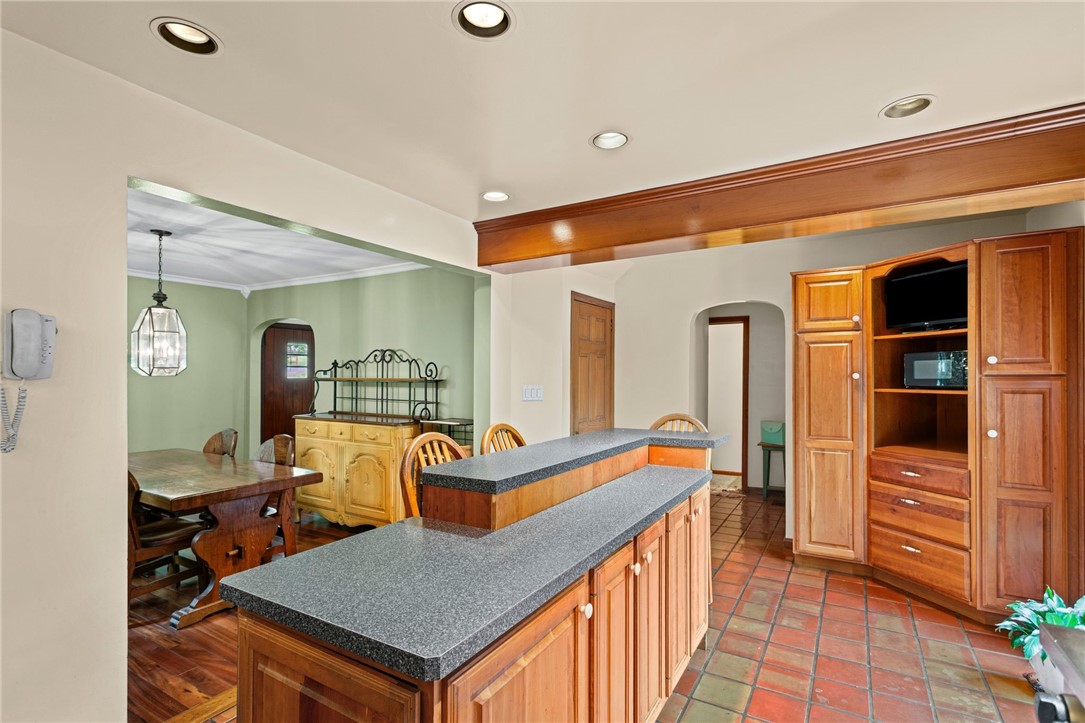 1445 Dutch Ridge Rd