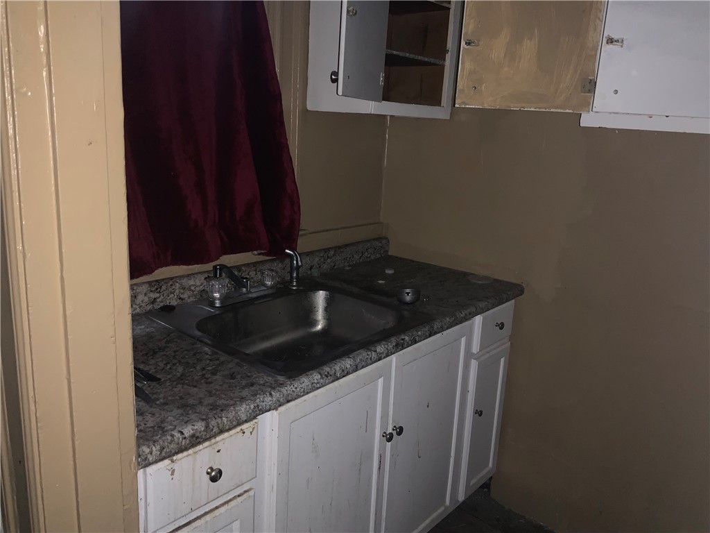 1102 Swissvale Ave