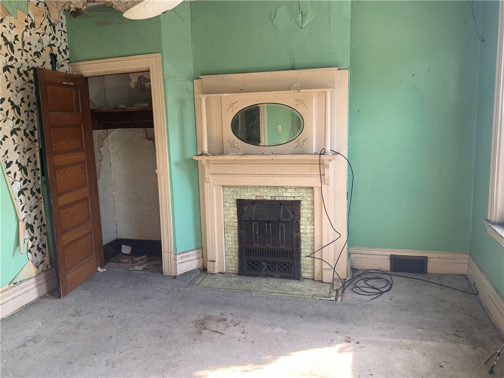 1102 Swissvale Ave