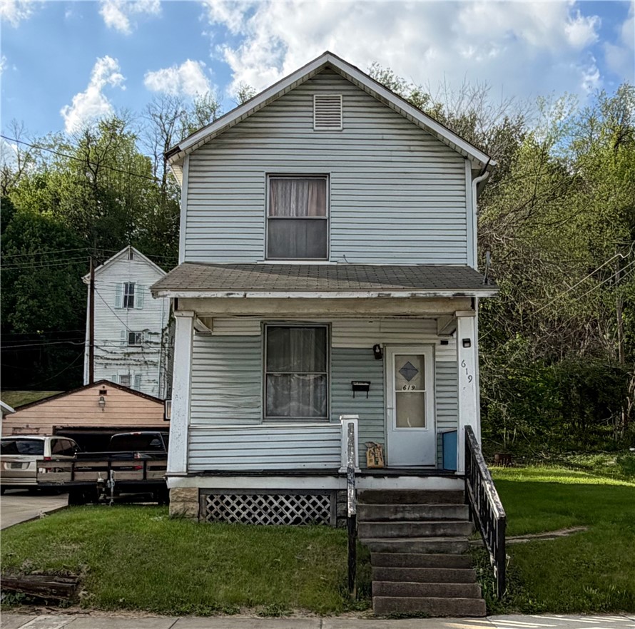 619 N Cedar St
