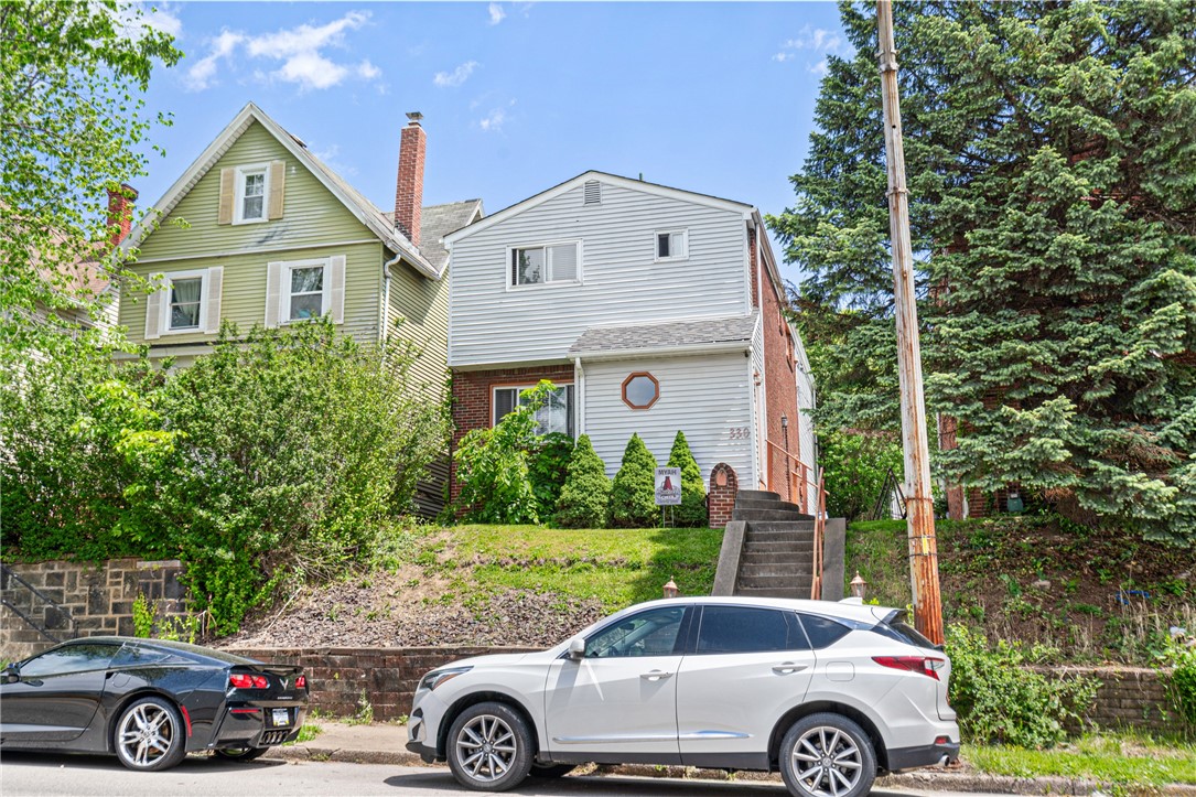 330 Duss Ave