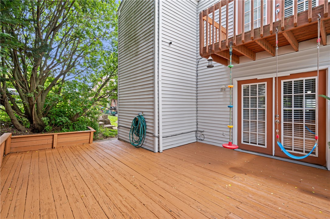 330 Duss Ave
