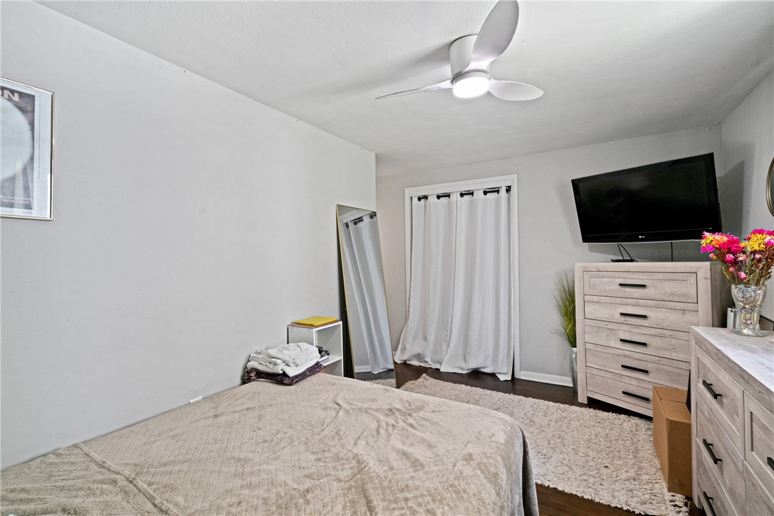 330 Duss Ave