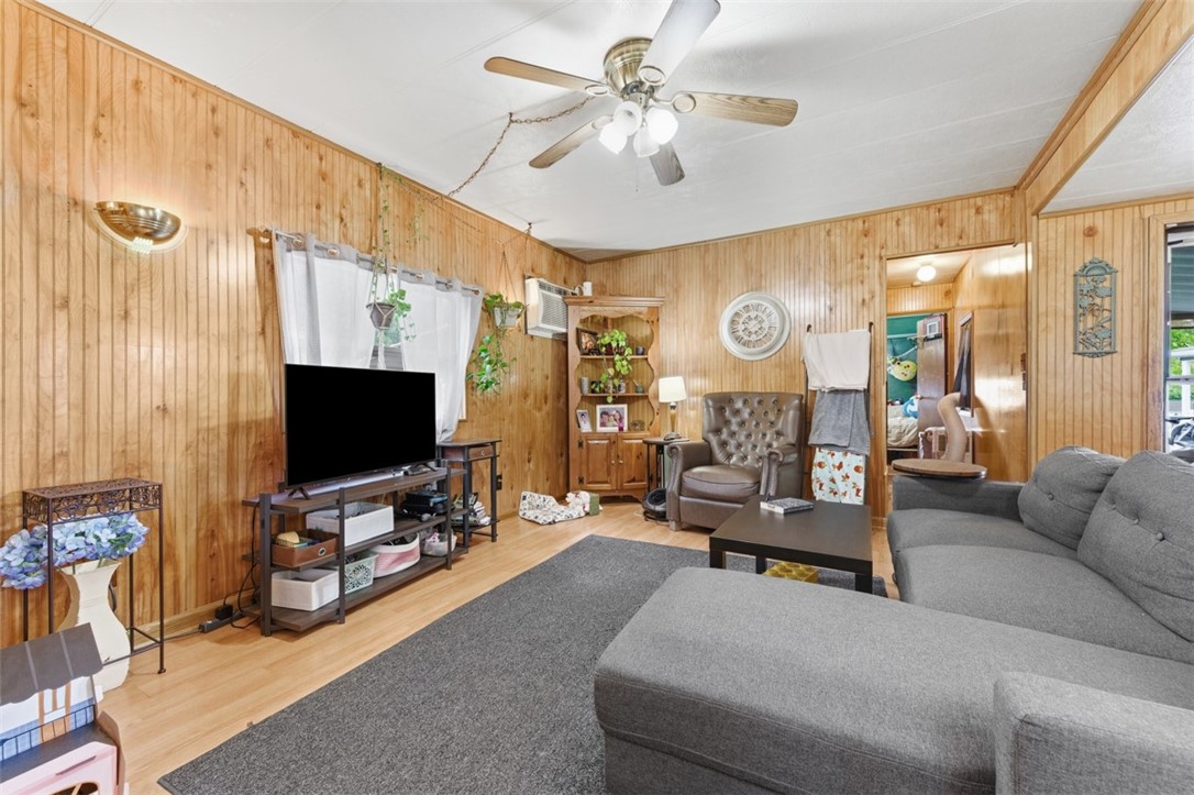 213 North Ct