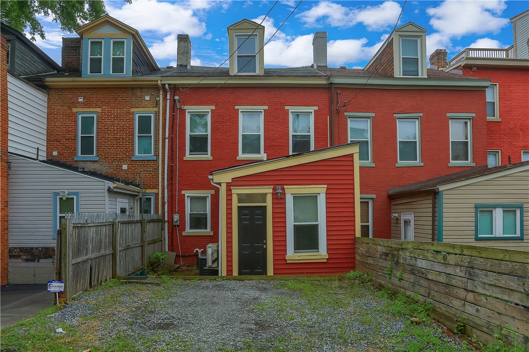 520 Alpine Ave