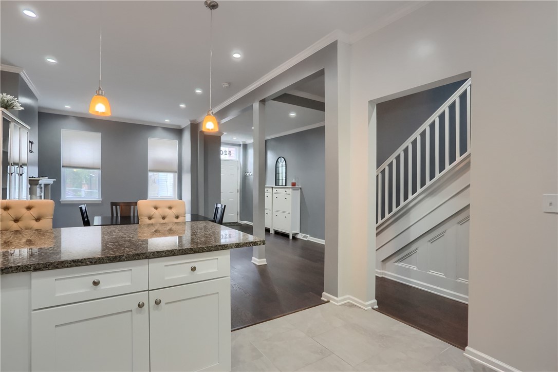 520 Alpine Ave