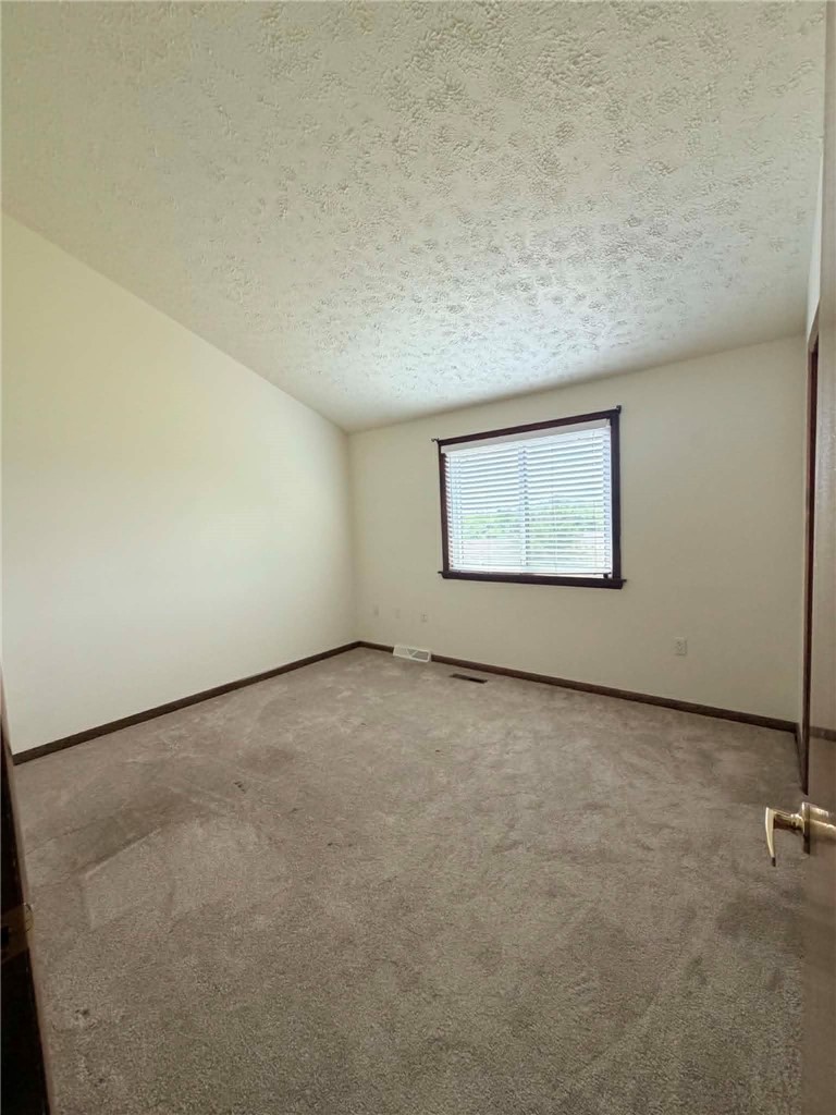 647 Sunset Circle