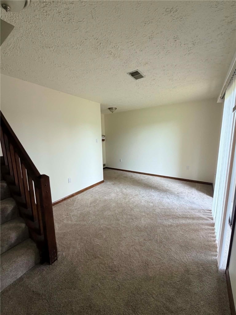 647 Sunset Circle