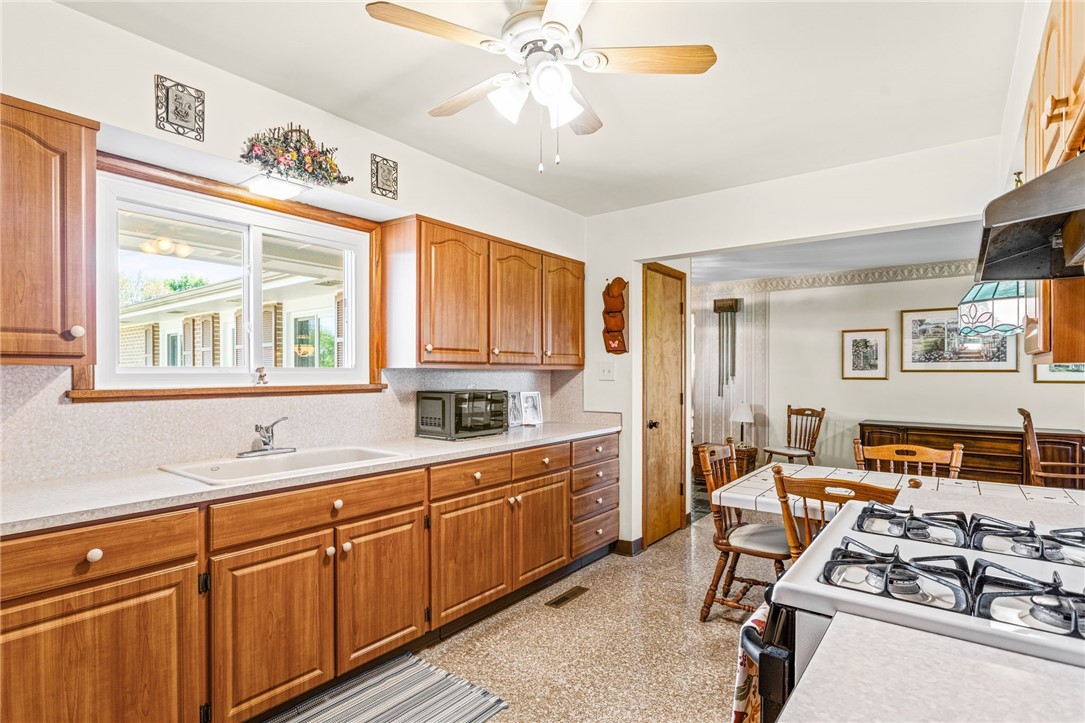 130 James Dr