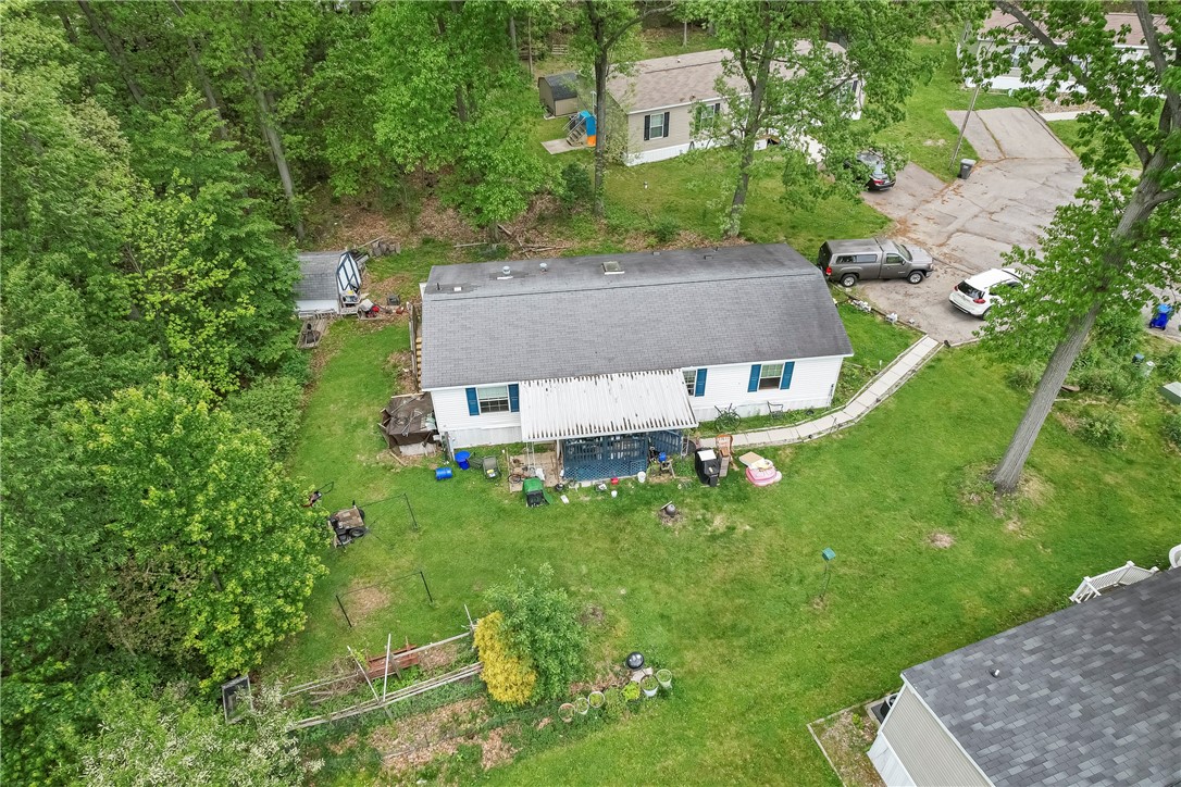 15 Pine Ct