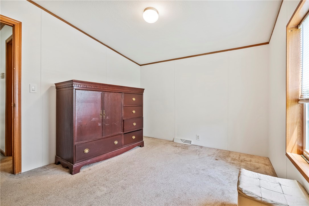 15 Pine Ct