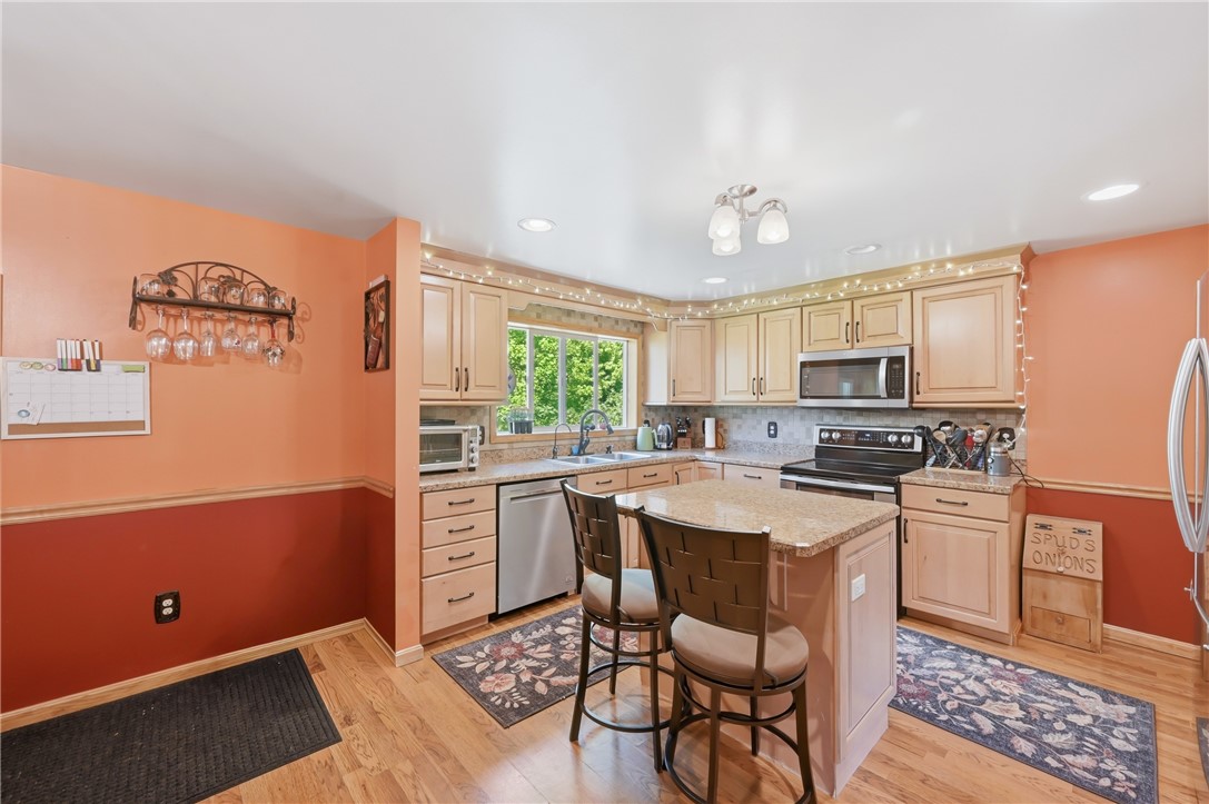 471 Sharon Bedford Rd
