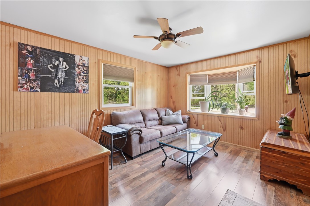 471 Sharon Bedford Rd