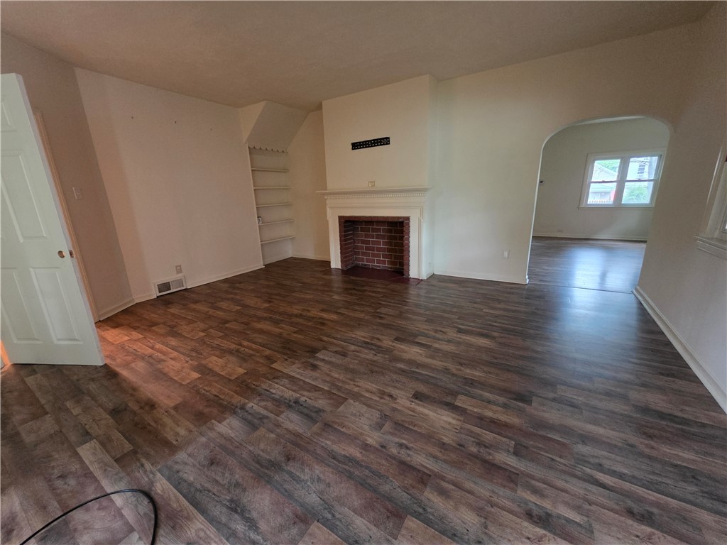 1610 6th Ave