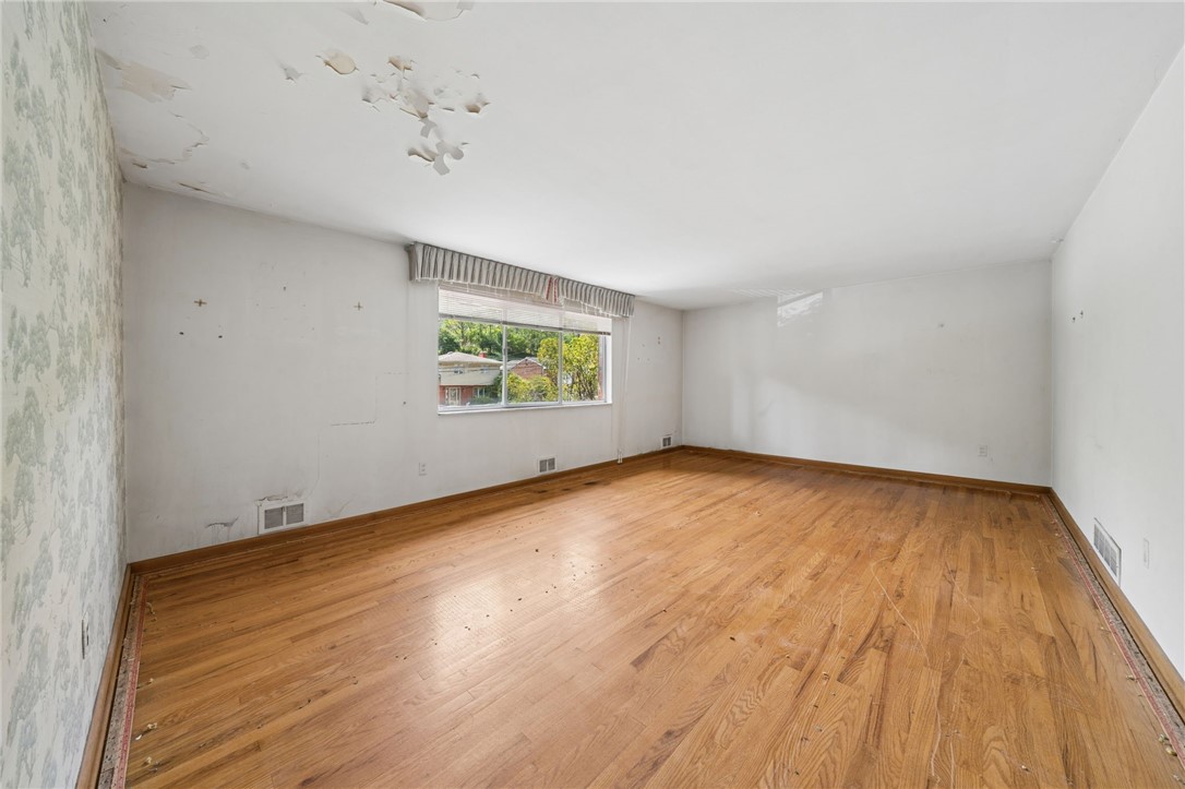 285 Tara Dr