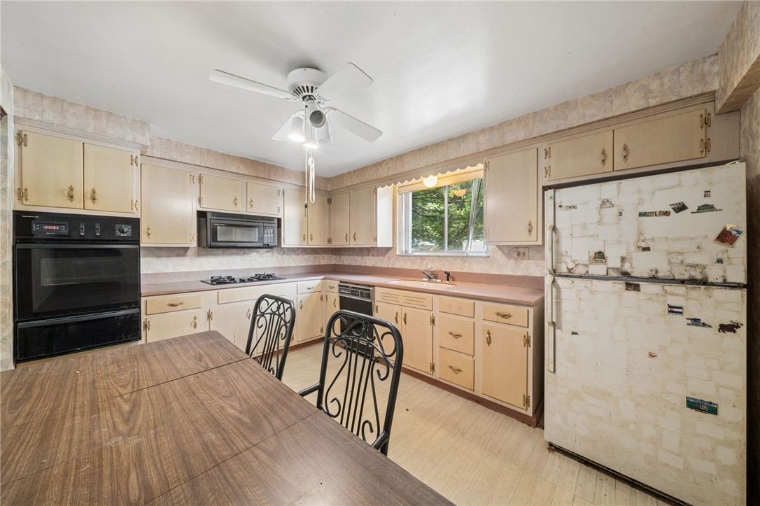 285 Tara Dr