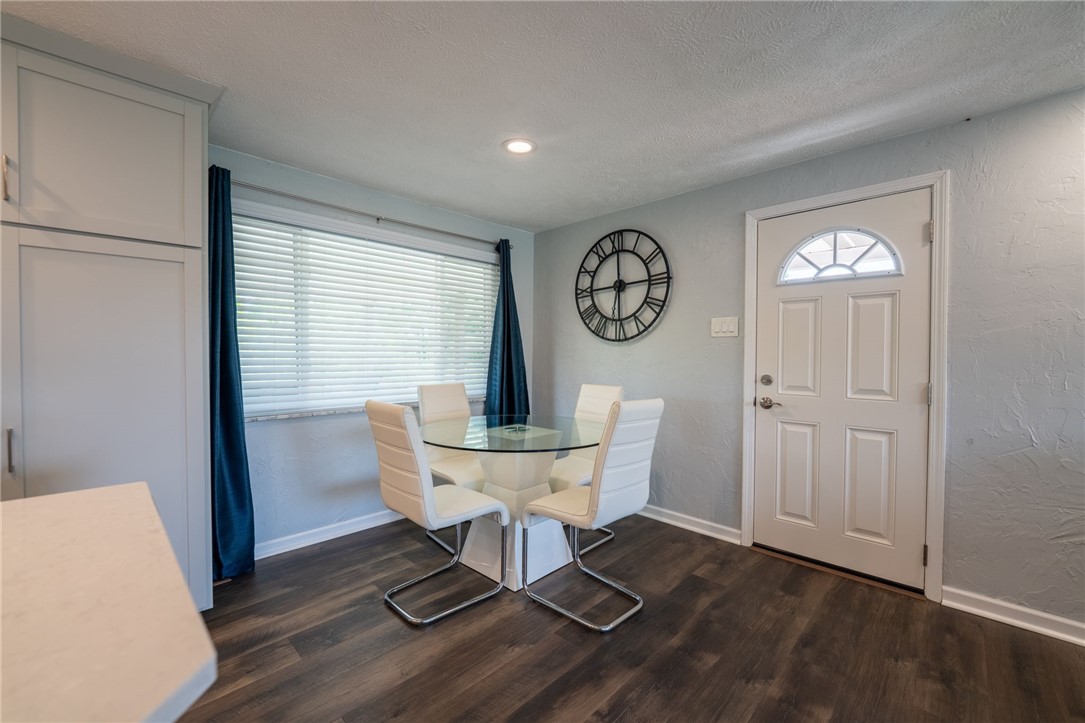 1361 Marcia Dr