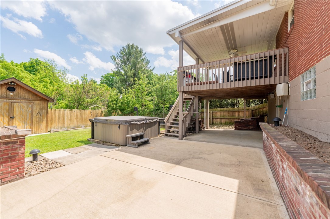 1361 Marcia Dr
