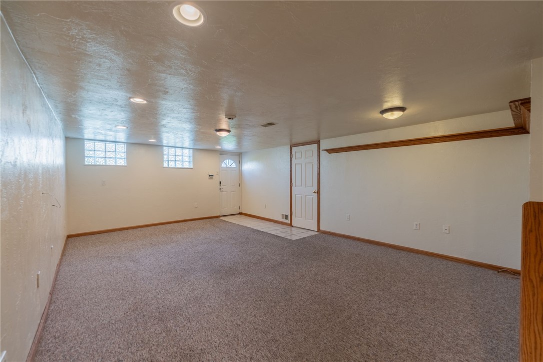 1361 Marcia Dr