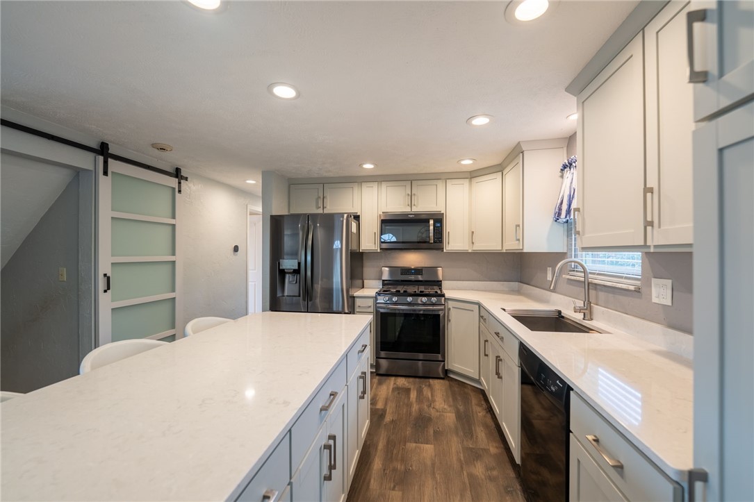 1361 Marcia Dr