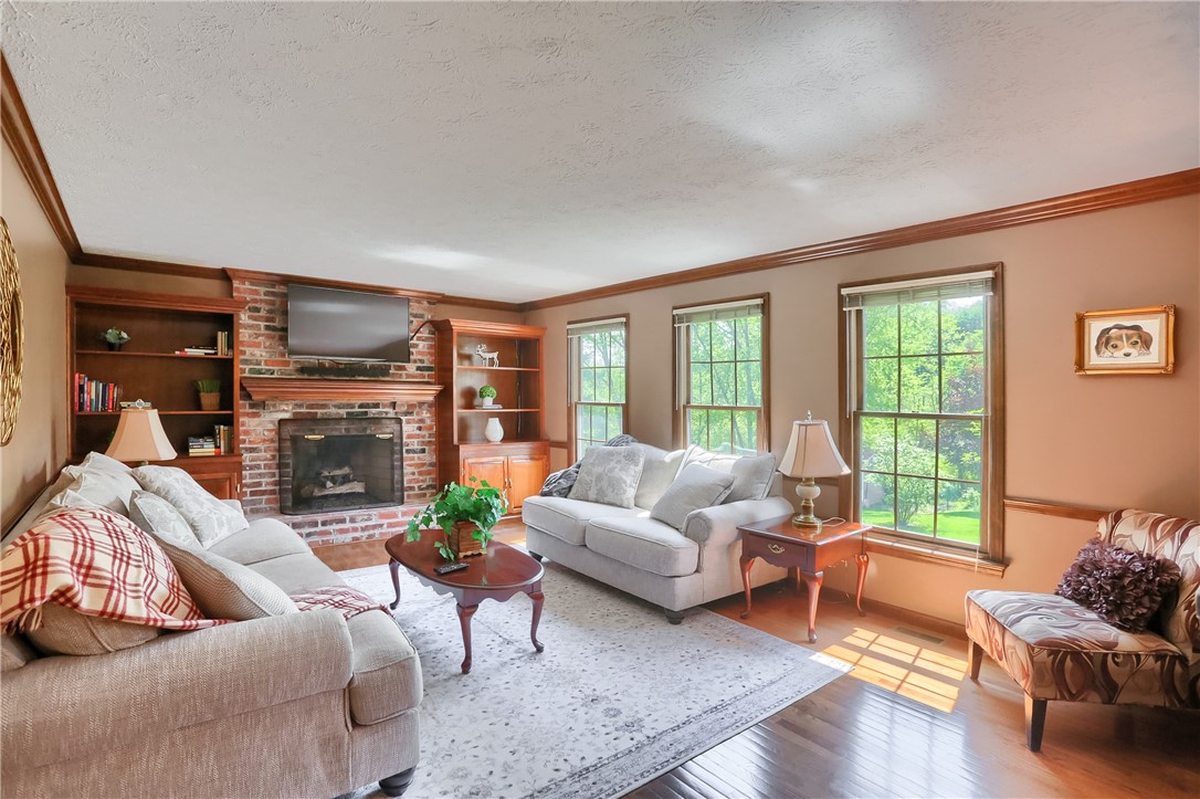 5124 Bronwyn Ct
