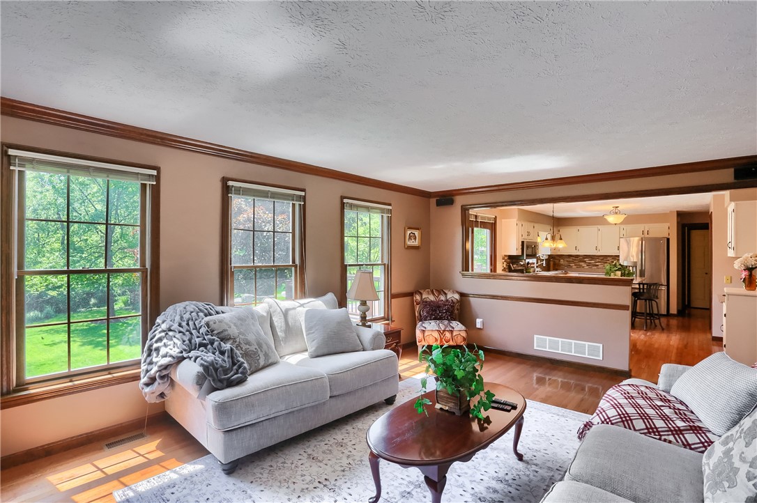 5124 Bronwyn Ct