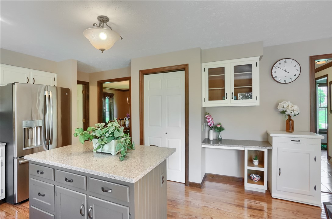 5124 Bronwyn Ct