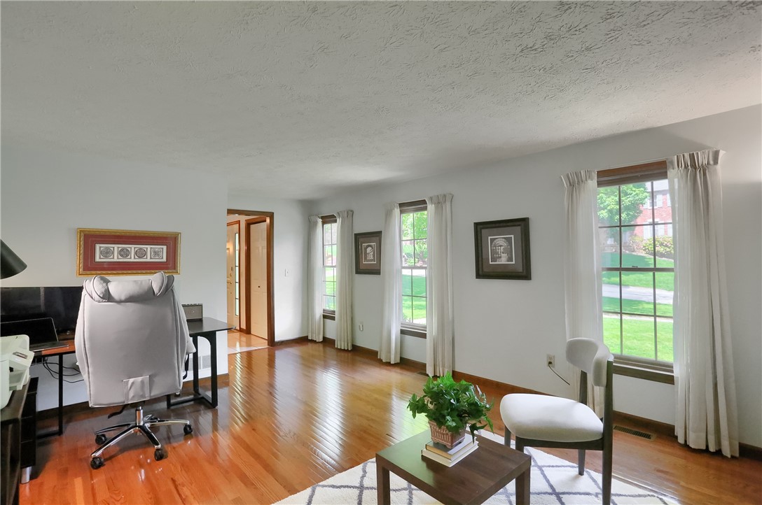 5124 Bronwyn Ct