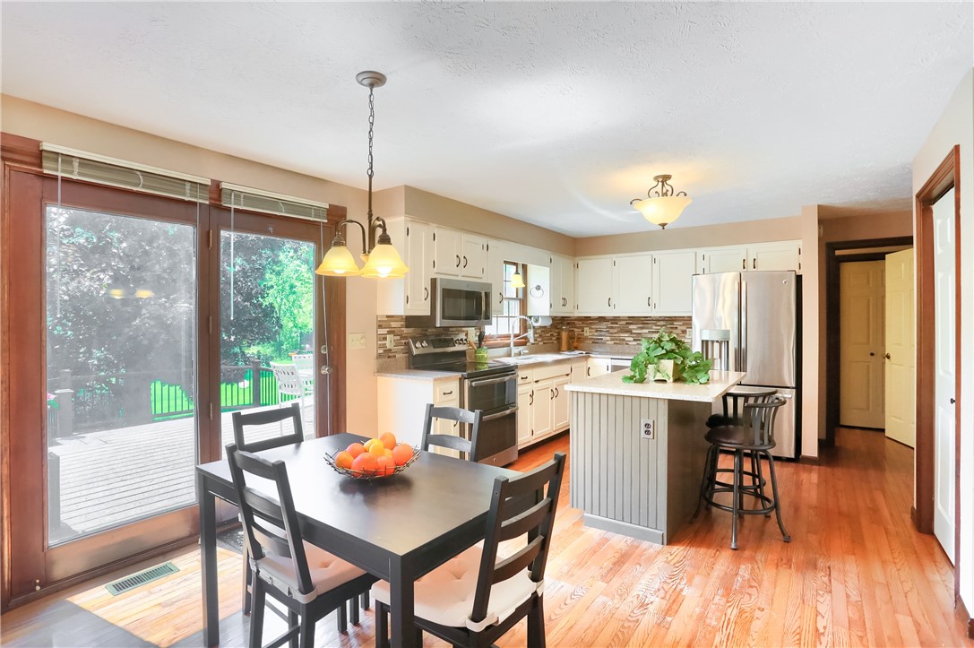 5124 Bronwyn Ct