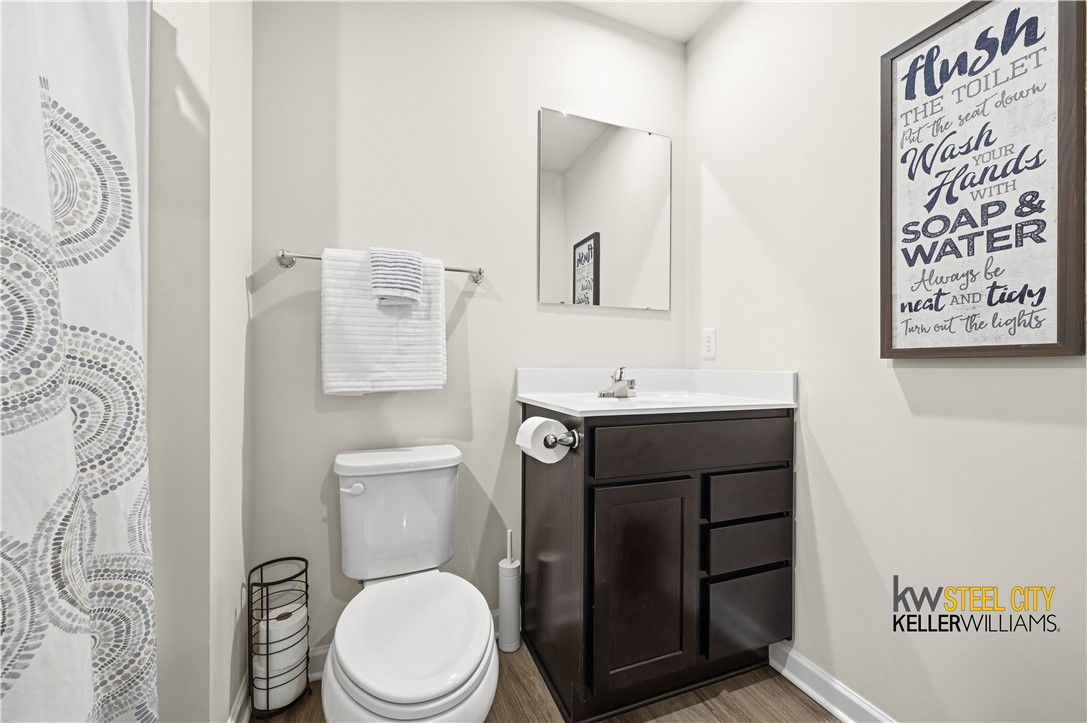 345 Arden Dr