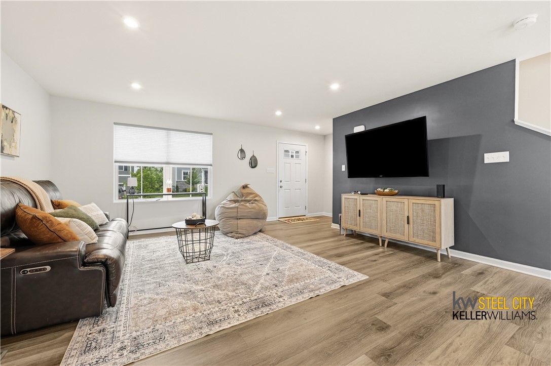 345 Arden Dr