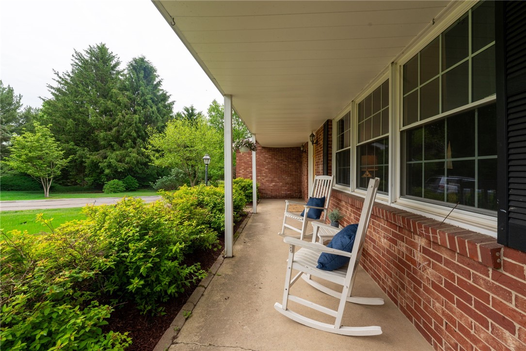 123 Southview Dr