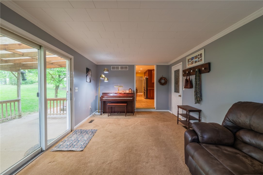 123 Southview Dr