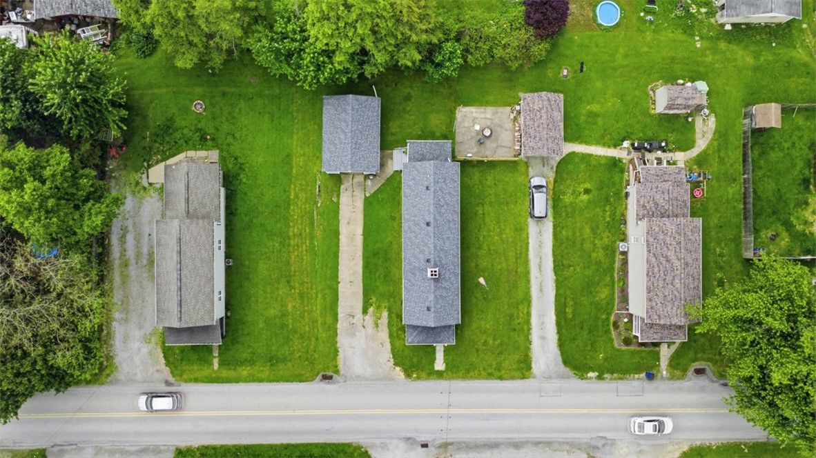 210 Perry Ave