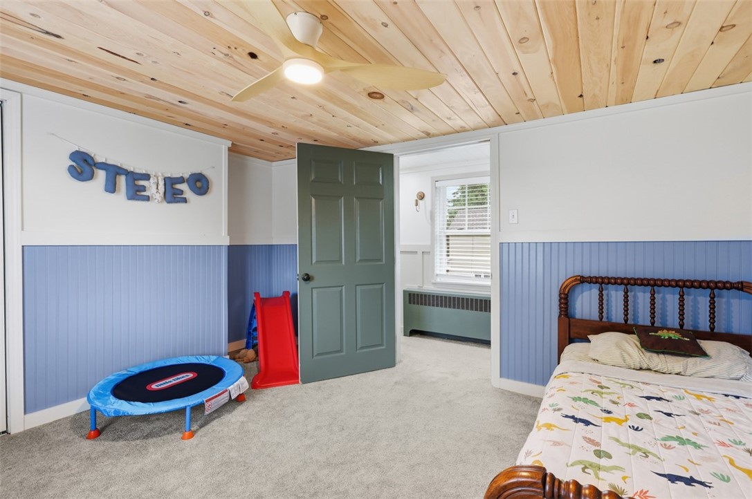 210 Perry Ave