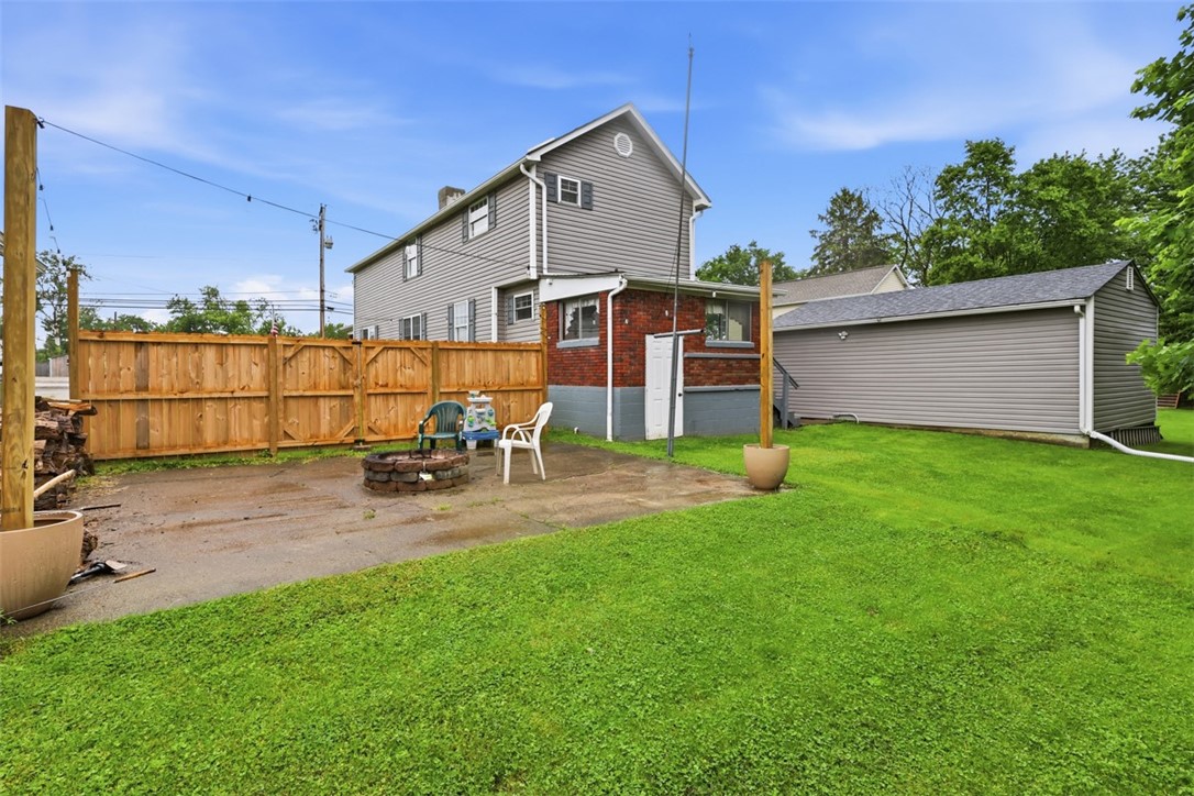 210 Perry Ave