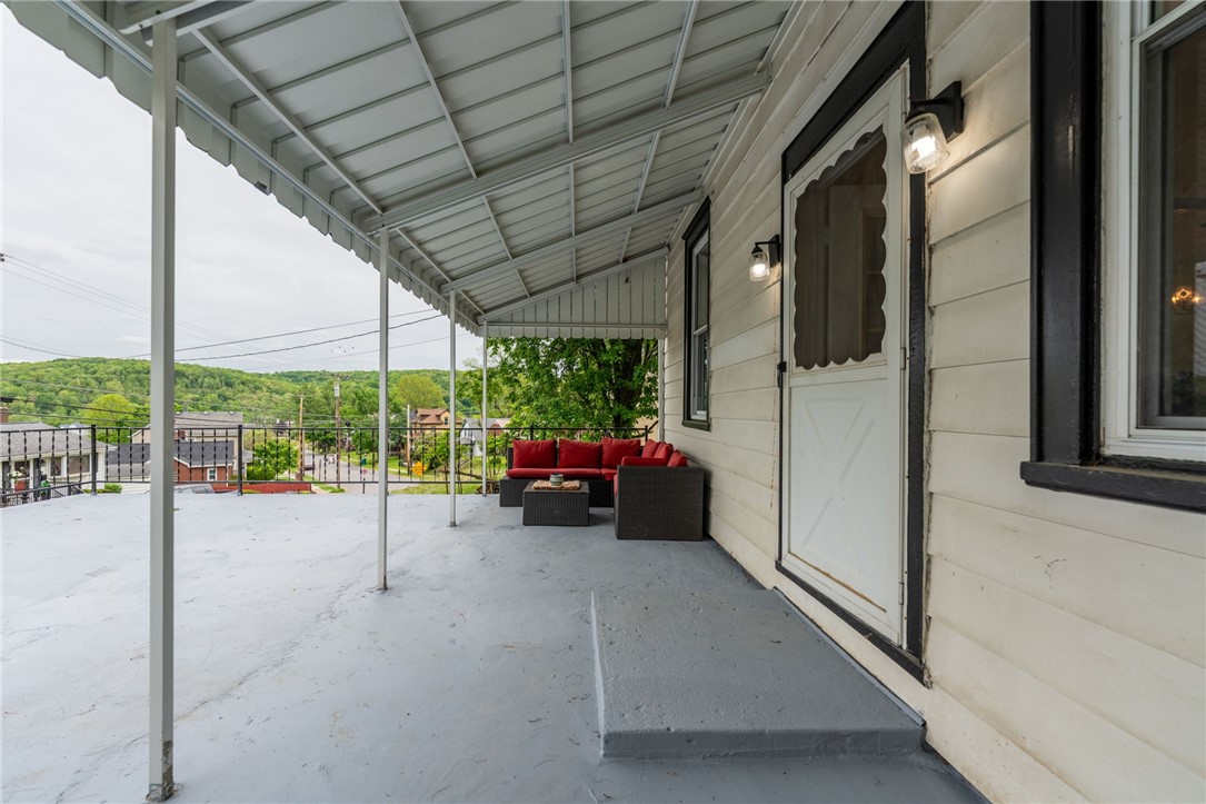 251 Pattison St