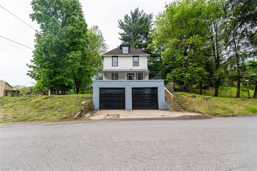 251 Pattison St