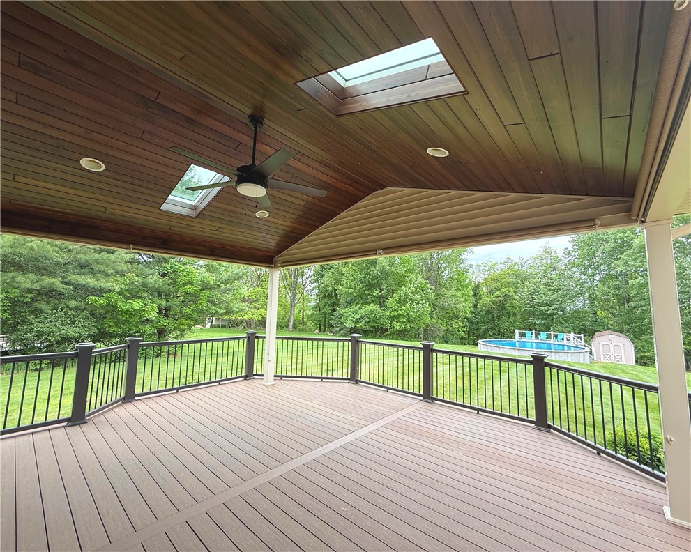 211 Warren Rd