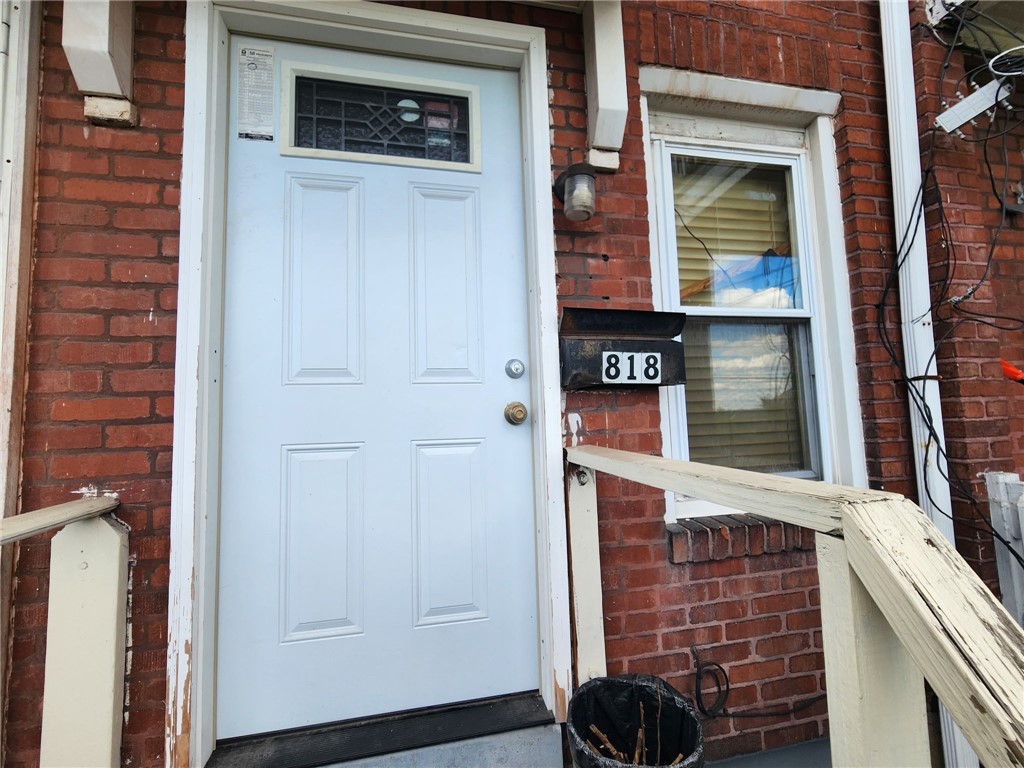 816-822 Crawford Ave