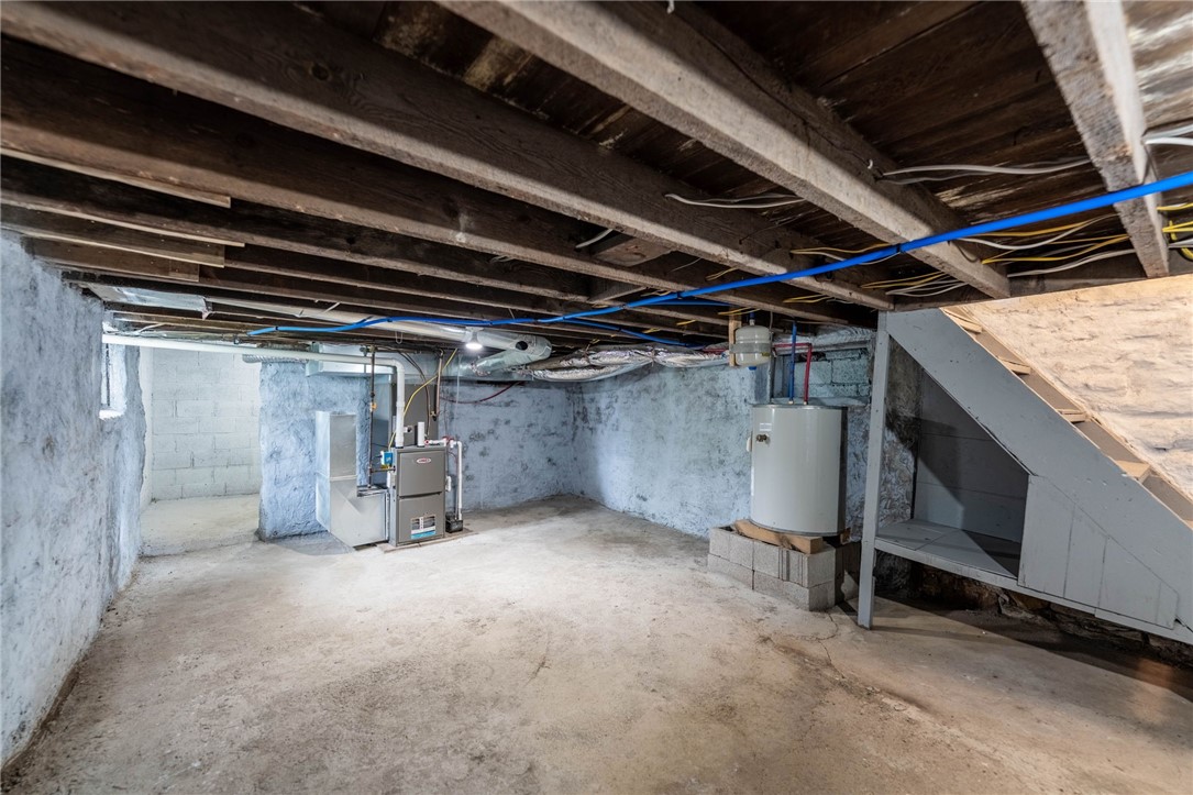 845 Wall St