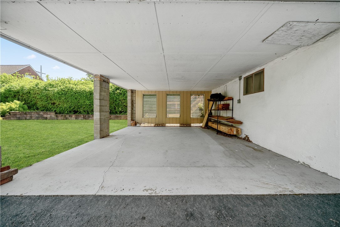 2007 Elmbrook Ln