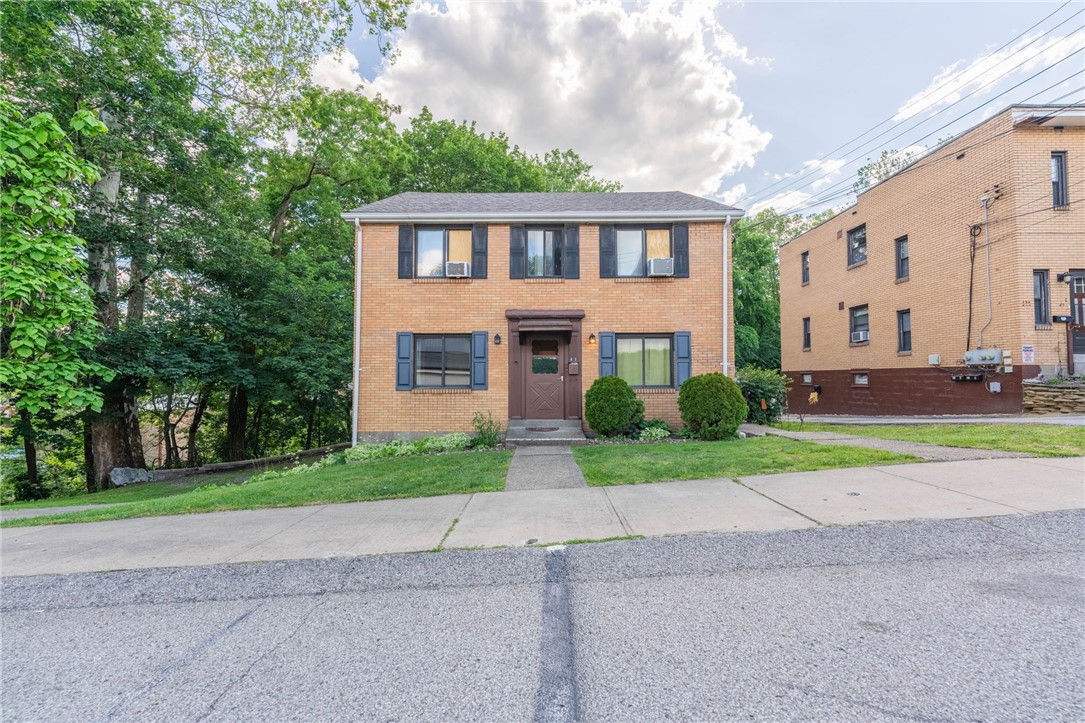 41-43 Bellevue Ave