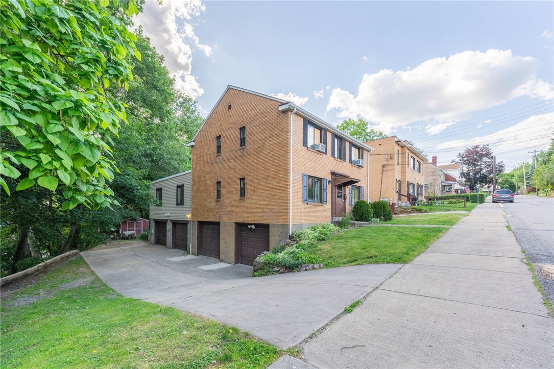 41-43 Bellevue Ave