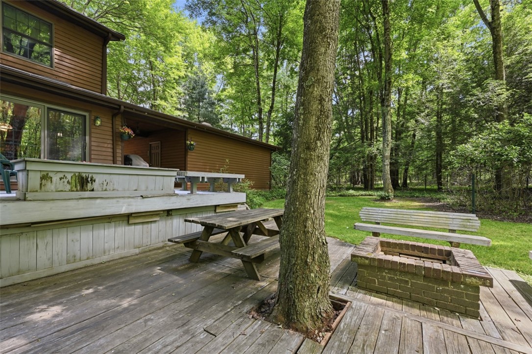 137 Spring Valley Rd