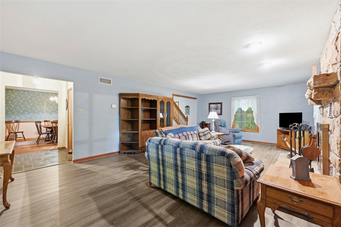 137 Spring Valley Rd